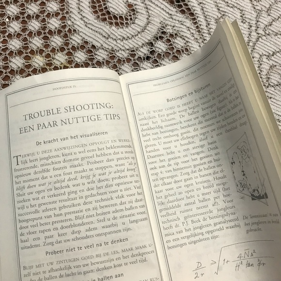 Juggling Balls - Picture 7 of 11